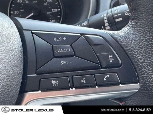 Used 2023 Nissan Kicks SR w/ SR Premium Package image 25