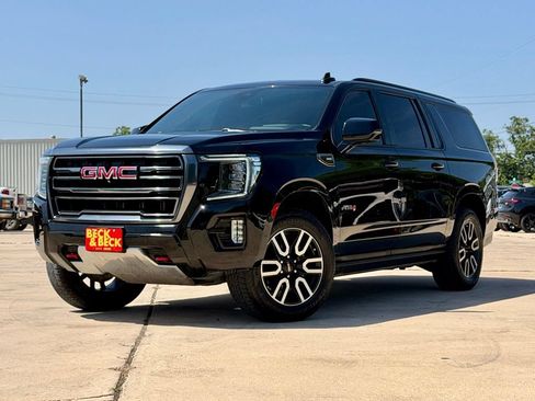 Used 2023 GMC Yukon XL AT4 w/ AT4 Premium Plus Package AWD/4WD image 1