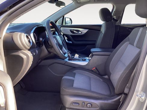 Used 2025 Chevrolet Blazer LT image 26