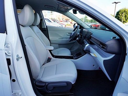 New 2026 Hyundai Kona SEL Premium image 14