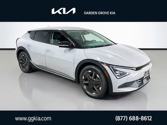 New 2025 Kia EV6 Light 360° Tour