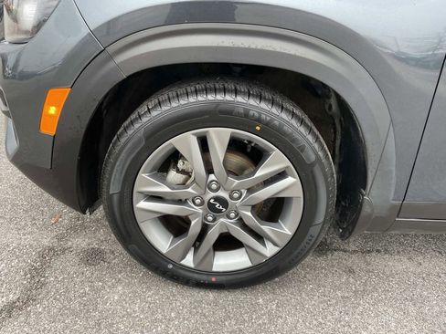 Used 2022 Kia Seltos S image 9