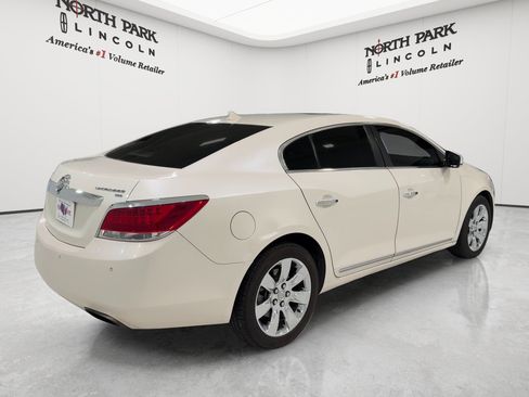 Used 2011 Buick LaCrosse CXS w/ Driver Confidence Package FWD image 5