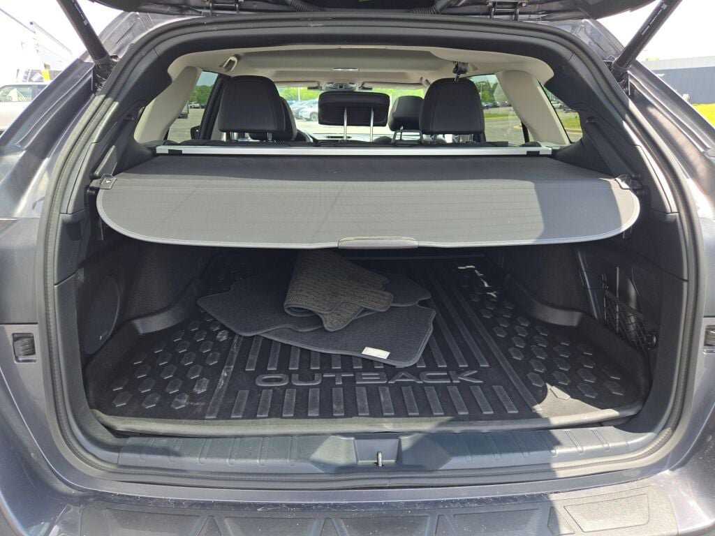 Used 2024 Subaru Outback Limited XT AWD/4WD image 17