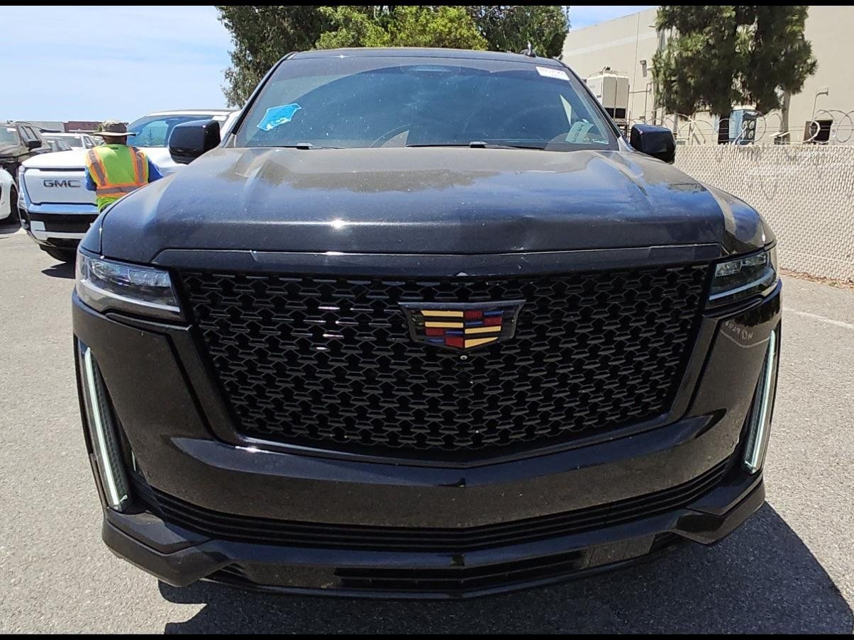 Used 2022 Cadillac Escalade Premium Luxury RWD image 15