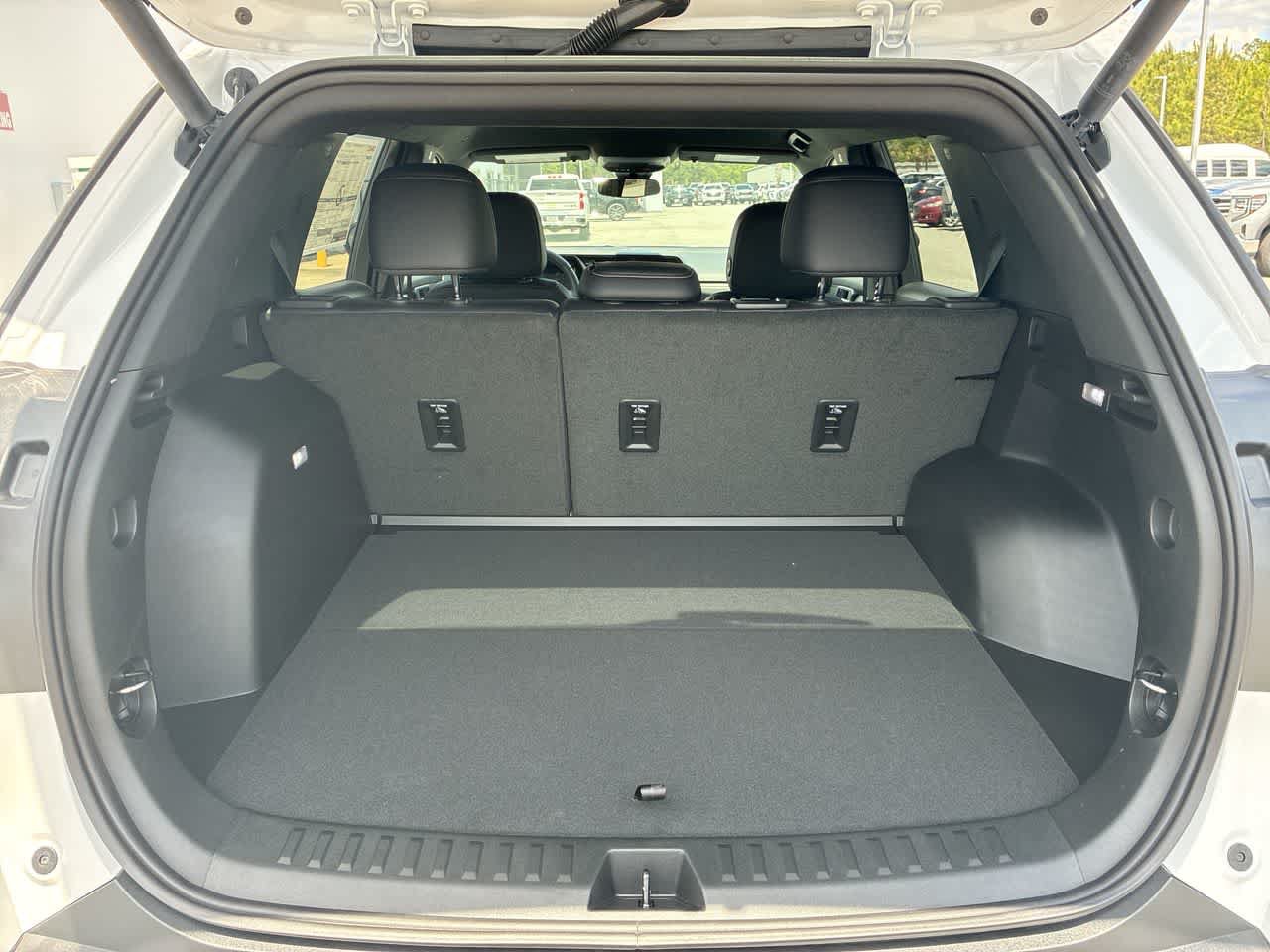 New 2026 GMC Terrain Elevation w/ Elevation Premium Package FWD image 25