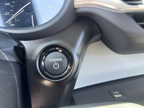 New 2026 Toyota Sienna XLE FWD image 23
