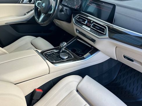 Used 2019 BMW X5 xDrive40i w/ Premium Package 2 AWD/4WD image 17