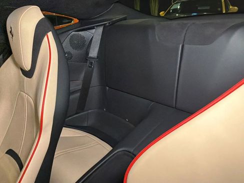 Used 2021 Ferrari Roma RWD image 16