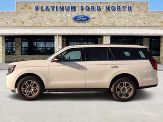 New 2026 Ford Expedition Active RWD video 3
