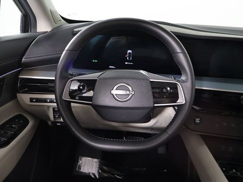 Used 2025 Nissan Murano SL AWD/4WD image 42