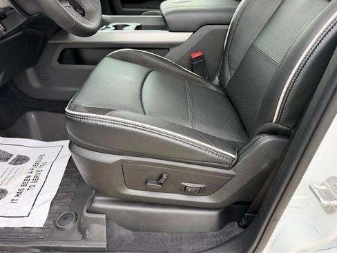 New 2026 RAM 3500 Laramie AWD/4WD image 20