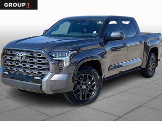 Used 2025 Toyota Tundra Platinum video 1