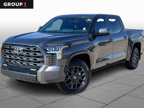 Used 2025 Toyota Tundra Platinum image 1