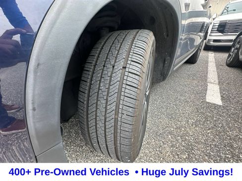 Used 2020 Honda Pilot Touring image 17