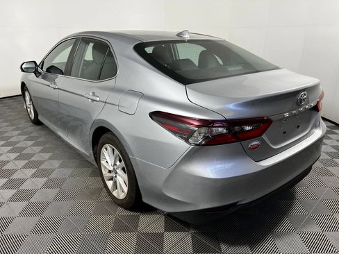 Used 2025 Toyota Camry LE FWD image 7