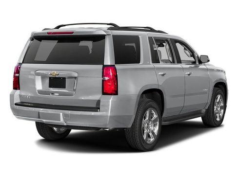 Used 2017 Chevrolet Tahoe LT RWD image 2