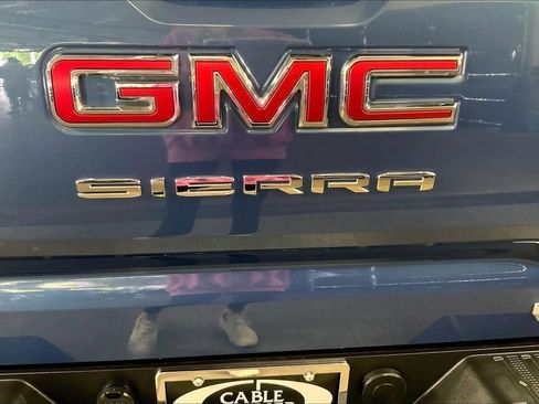 Used 2026 GMC Sierra 1500 Elevation AWD/4WD image 8