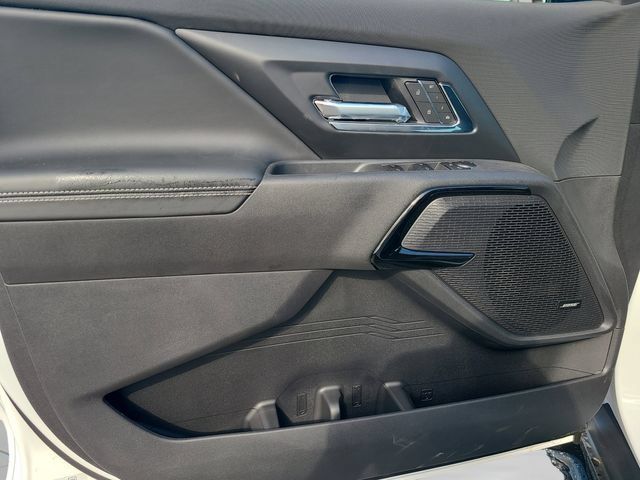 New 2026 Chevrolet Silverado EV LT w/ Plus Package AWD/4WD image 11