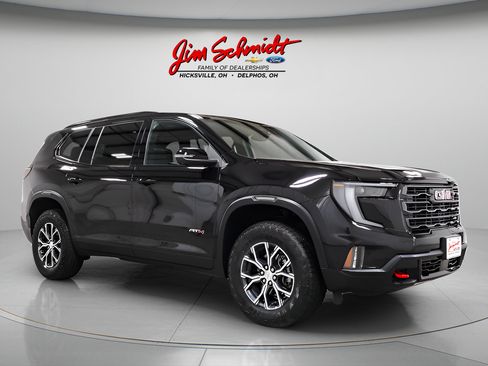Used 2025 GMC Acadia AT4 w/ Luxury Package AWD/4WD image 1