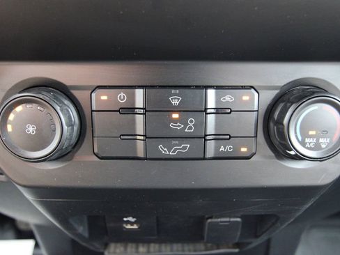 Used 2019 Ford F150 XL w/ Equipment Group 101A Mid AWD/4WD image 23