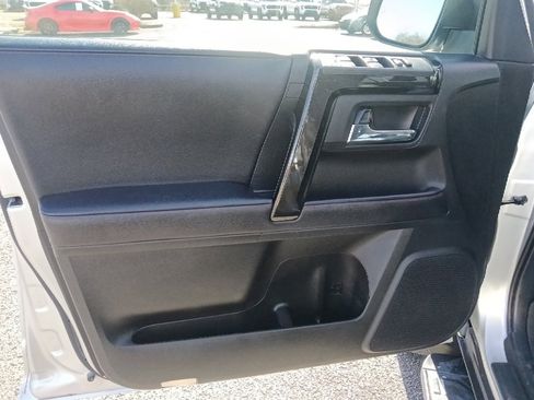 Used 2023 Toyota 4Runner TRD Off-Road Premium image 11