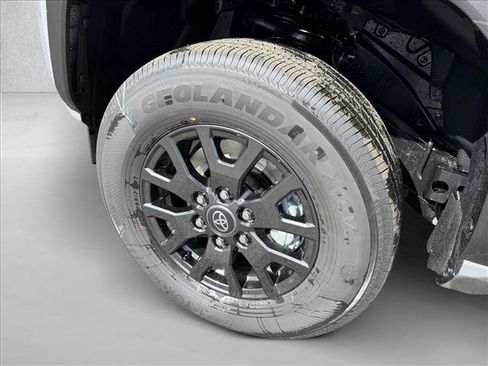 New 2026 Toyota 4Runner SR5 image 15