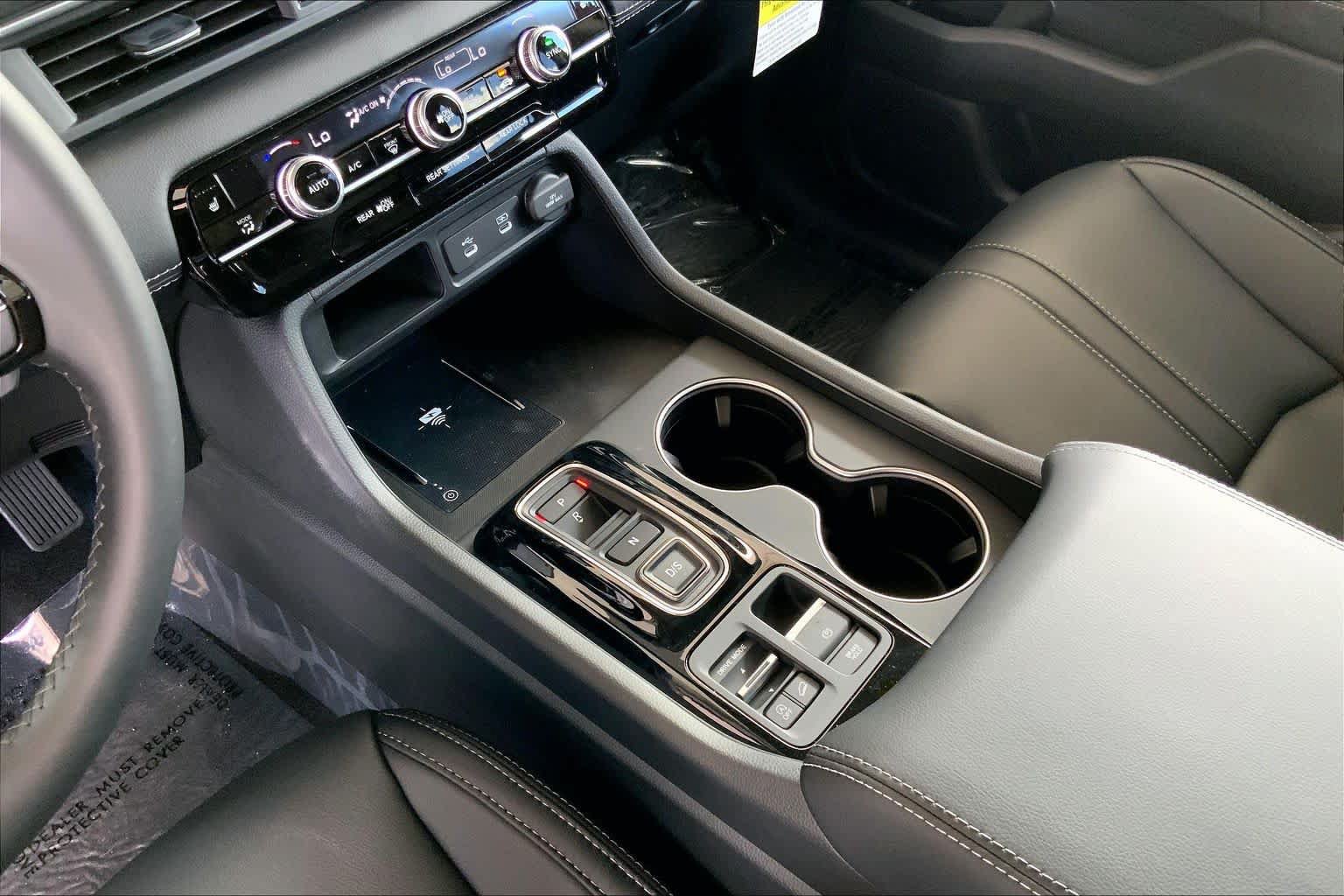 New 2026 Honda Pilot Touring image 8