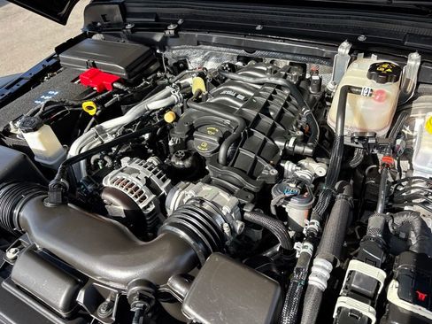 Used 2024 Jeep Wrangler Unlimited Rubicon image 28