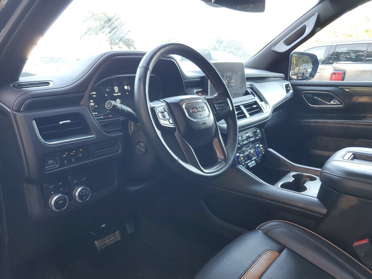 Used 2023 GMC Yukon AT4 AWD/4WD image 19