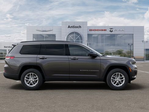 New 2025 Jeep Grand Cherokee L Laredo w/ Luxury Tech Group I AWD/4WD image 24