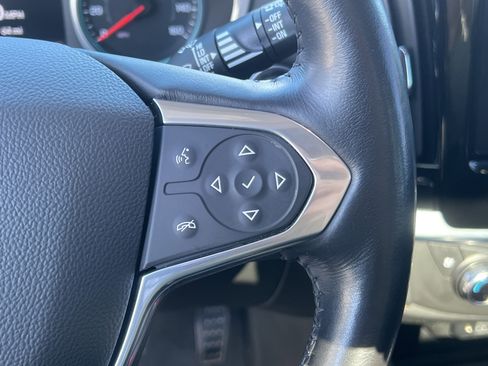 Used 2021 Chevrolet Traverse Premier w/ Redline Edition FWD image 32