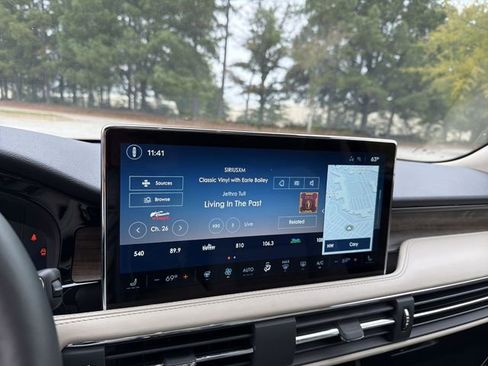 New 2026 Lincoln Corsair Reserve image 16