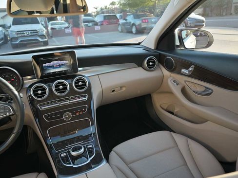 Used 2017 Mercedes-Benz C 300 Sedan image 9