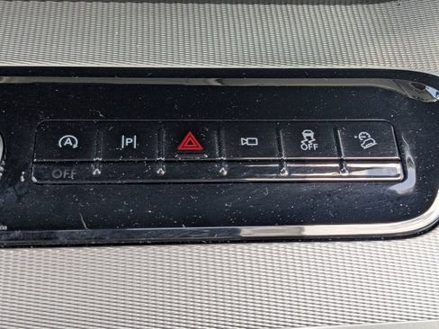 Used 2025 Ford Expedition Active AWD/4WD image 33