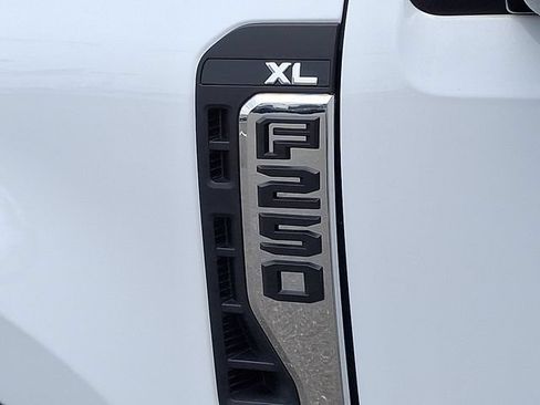 Used 2024 Ford F250 XL w/ XL Chrome Package AWD/4WD image 28