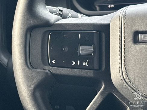 Used 2025 Land Rover Defender 110 X image 17