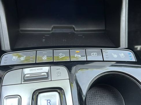 Used 2024 Hyundai Tucson Limited FWD image 26