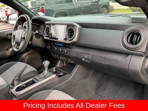Used 2023 Toyota Tacoma TRD Off-Road w/ Technology Package RWD image 20