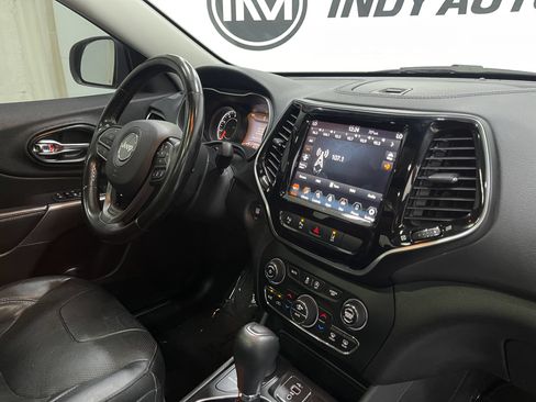 Used 2020 Jeep Cherokee Limited w/ Technology Group AWD/4WD image 20