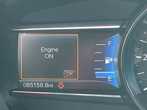 Used 2017 Ford Explorer XLT w/ Equipment Group 202A image 7