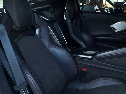 Used 2022 Chevrolet Corvette 3LT w/ Z51 Performance Package image 38