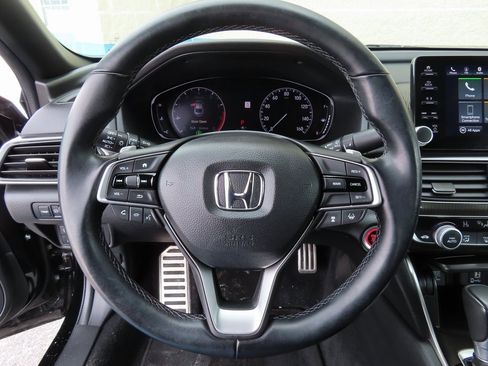 Used 2020 Honda Accord Sport image 14