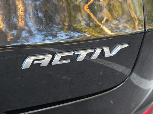 Used 2022 Chevrolet TrailBlazer ACTIV image 31