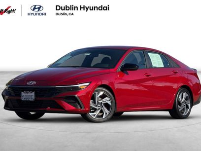 Certified 2025 Hyundai Elantra SEL