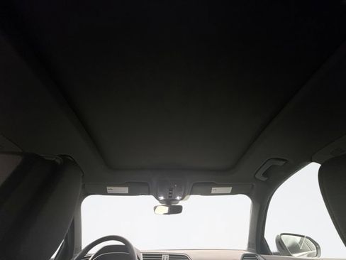 Used 2020 Audi Q3 2.0T Premium w/ Convenience Package image 17