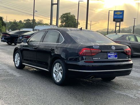 Used 2018 Volkswagen Passat 2.0T SE FWD image 7