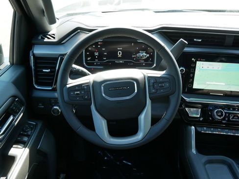 New 2025 GMC Sierra 3500 Denali w/ Denali Reserve Package image 9