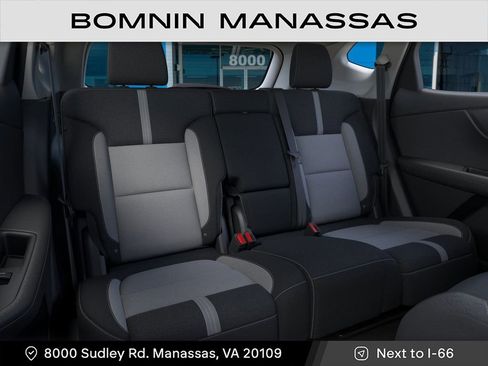 New 2026 Chevrolet Blazer LT image 17