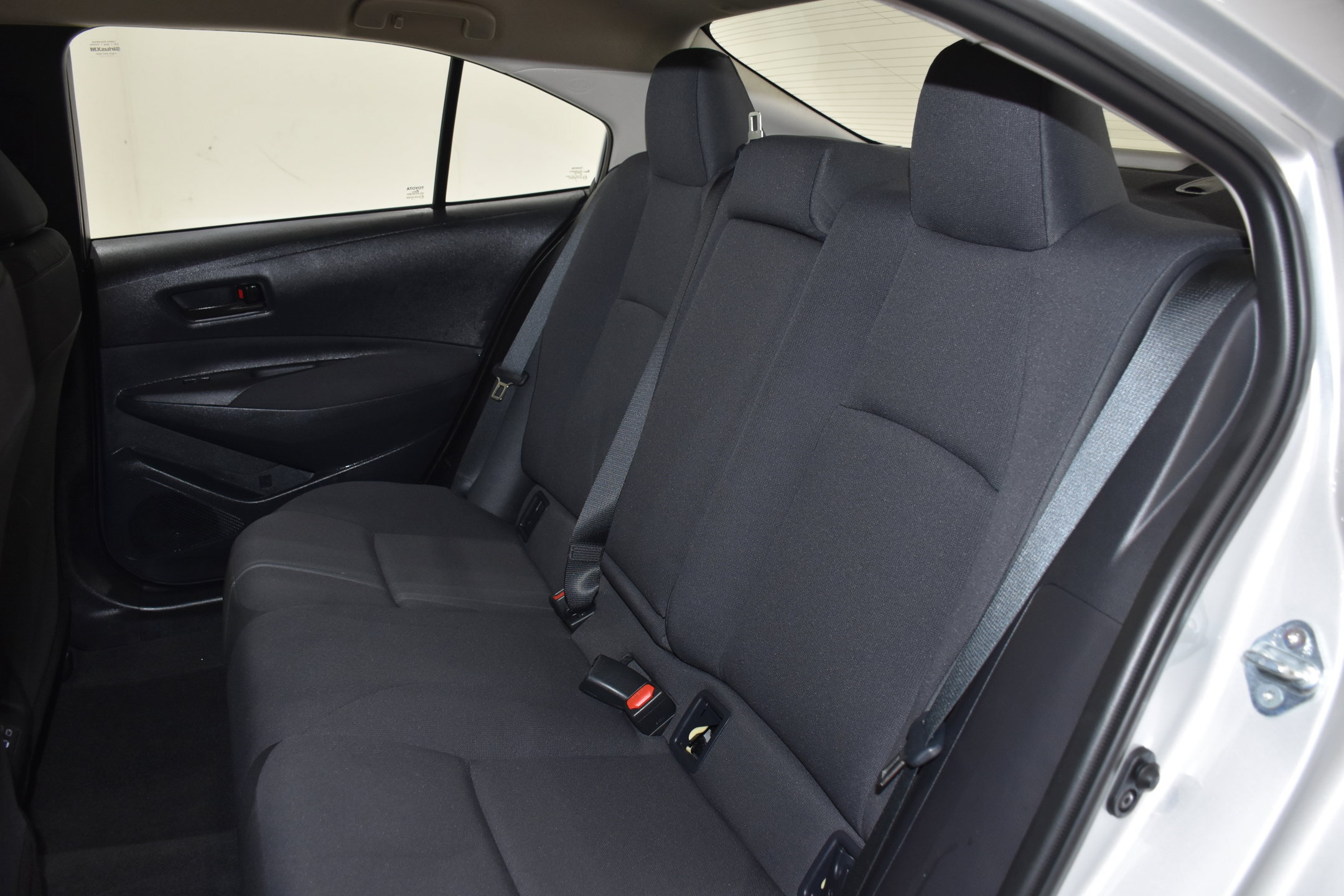 Used 2024 Toyota Corolla LE w/ LE Convenience Package FWD image 27